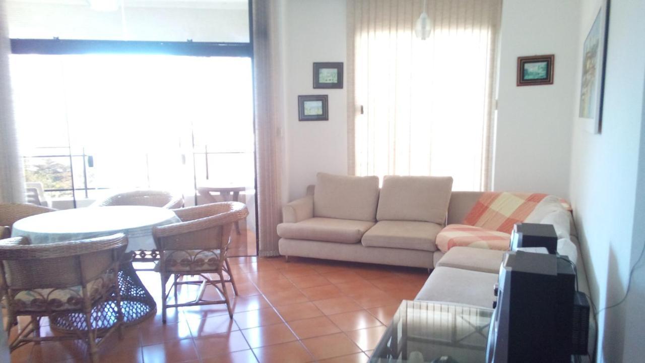 Apartamento Frente Para O Mar ,50 M Da Praia , Ar Condicionado Todos Quartos غوارويا المظهر الخارجي الصورة